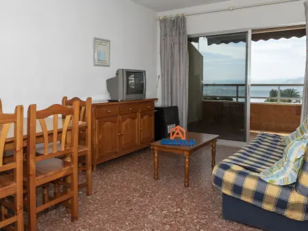 Appartement 2 chambres vue mer en première ligne de plage : photo 10