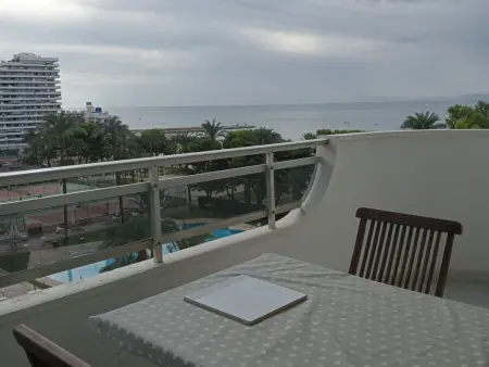 Appartement 3 chambres avec vue mer à 50 m de la plage : photo 5