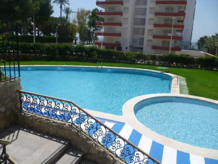 Location appartement à Cullera, Appartement familial à Cullera avec terrasse et piscine, proche plage