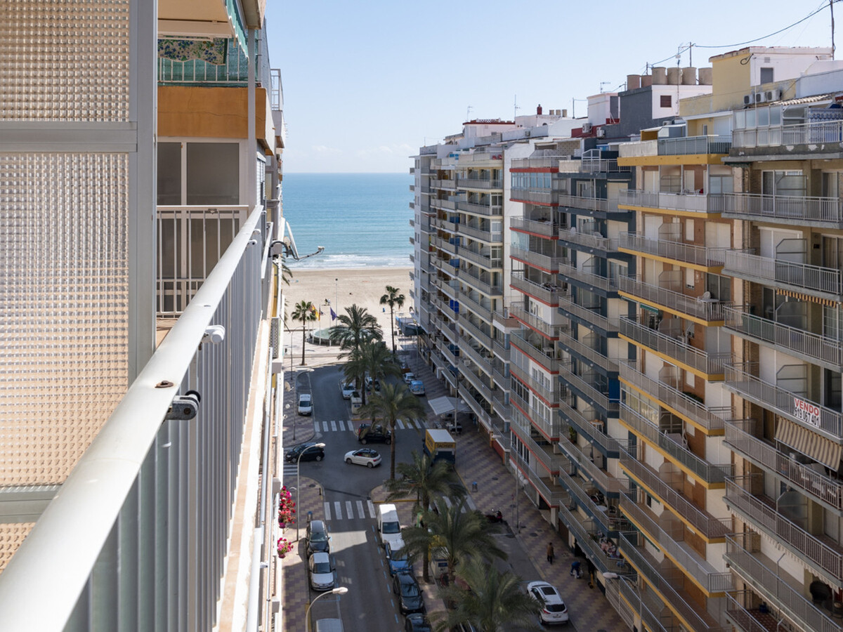 Appartement 4 chambres face mer à 100 m de la plage - Photo 2