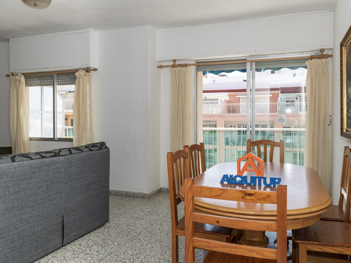 Appartement 4 chambres face mer à 100 m de la plage - Photo 3