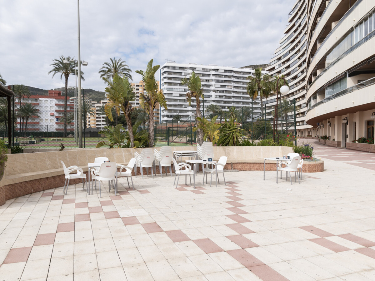 Appartement front de mer, 2 chambres, piscine à Cullera - Photo 33