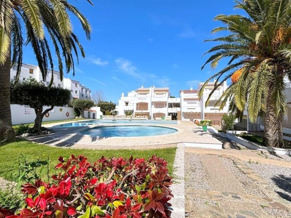 Appartement 4 pers. Roses, terrasse, barbecue et piscine - Photo 5