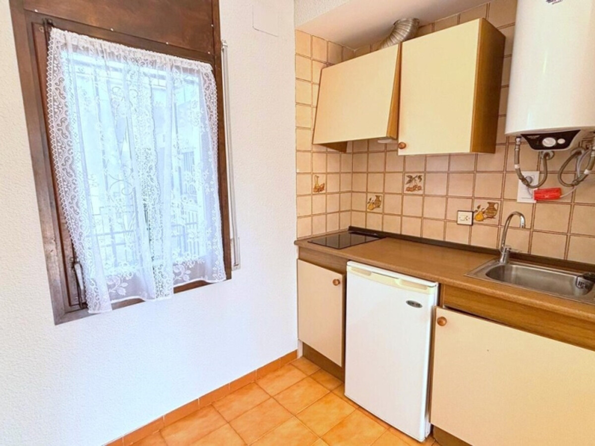 Appartement 4 pers. Roses, terrasse, barbecue et piscine - Photo 15