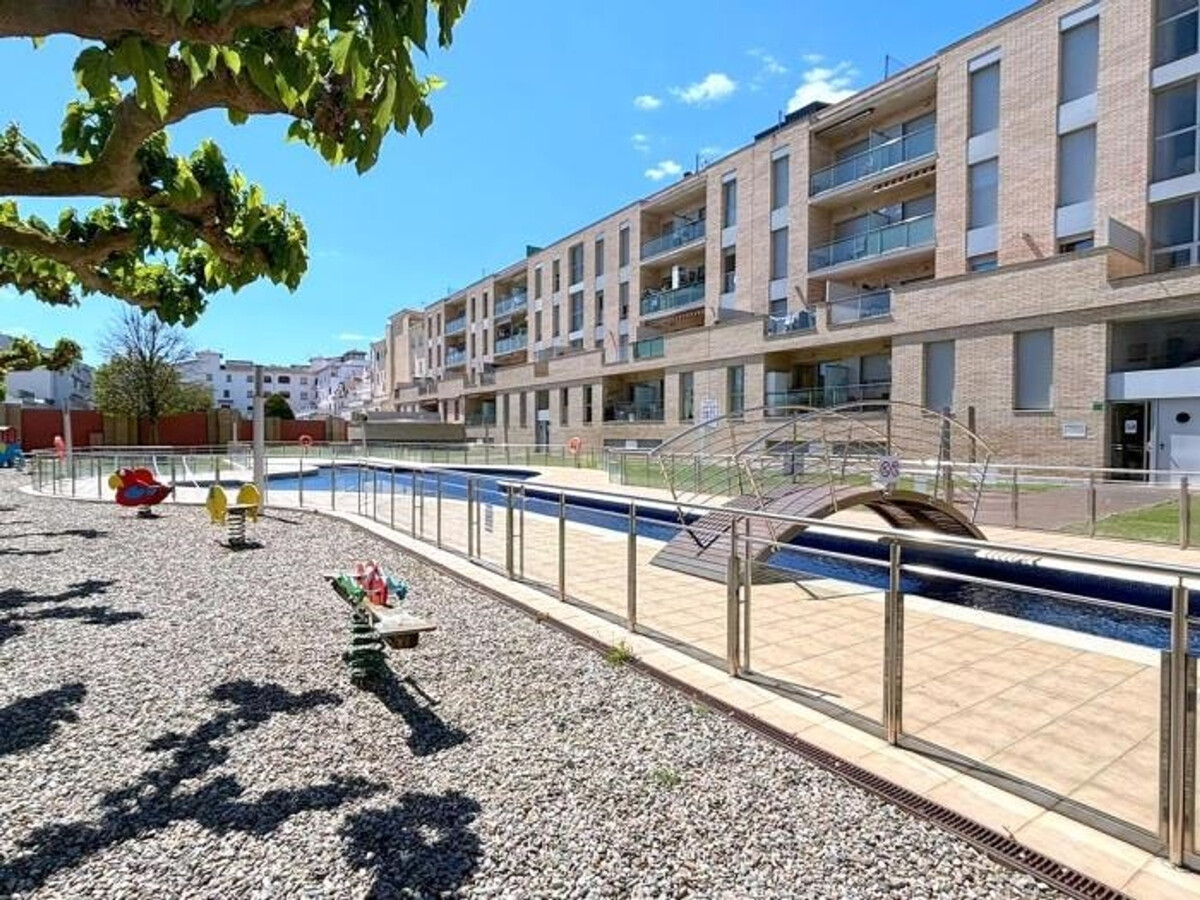 Appartement Acollidor à Empuriabrava, piscine et plage - Photo 9