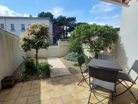Location appartement à Saint Georges de Didonne, Appartement calme 4 pers, terrasse, parking privé