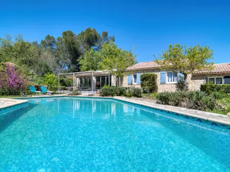 Location maison à Garéoult La Roquebrussane, Villa Azurine