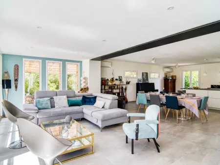 Villa Azurine – maison 145 m² avec piscine à sel à Garéoult : photo 2