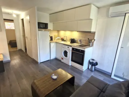 Appartement 2 pièces avec balcon et parking à Sainte-Maxime : photo 8