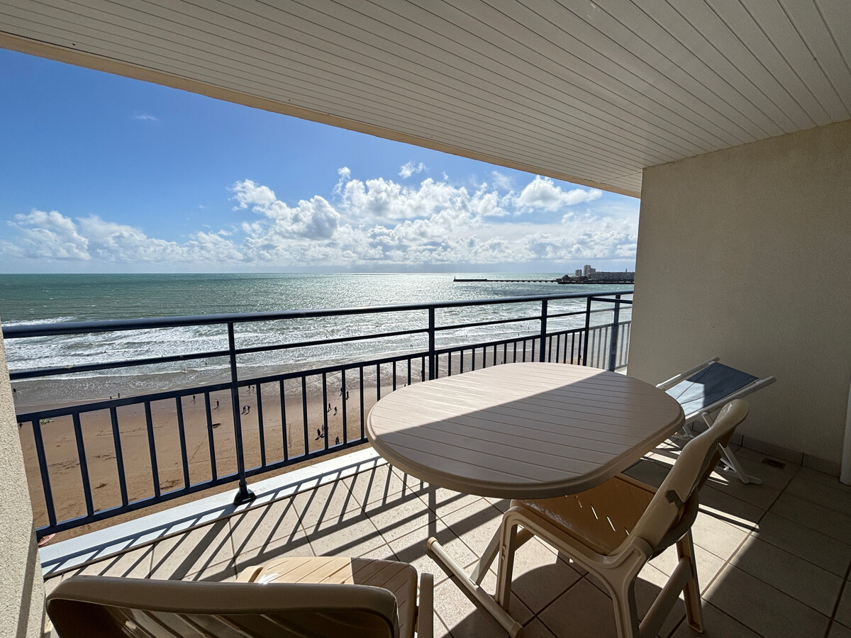 Appartement 2 étoiles face mer avec garage - Les Sables-d'Olonne - Photo 2