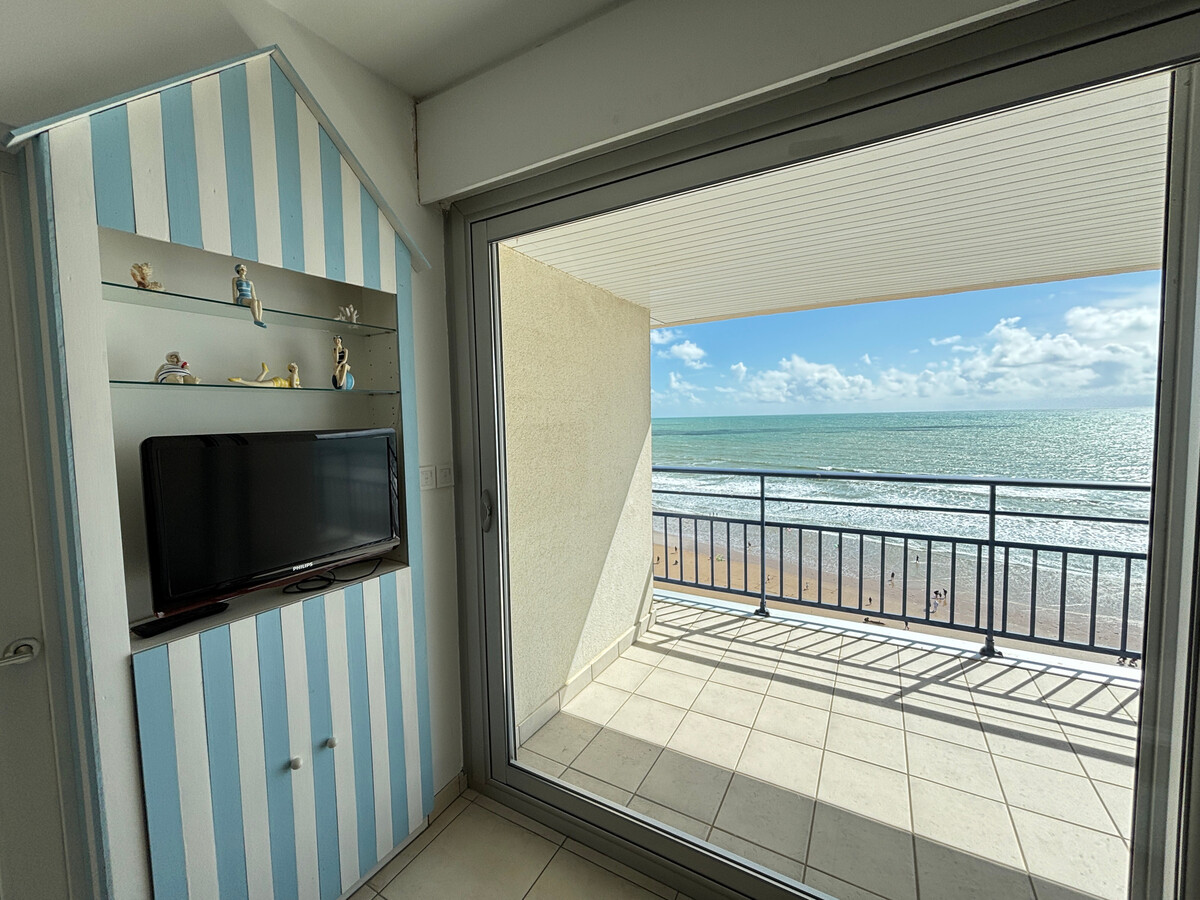 Appartement 2 étoiles face mer avec garage - Les Sables-d'Olonne - Photo 12
