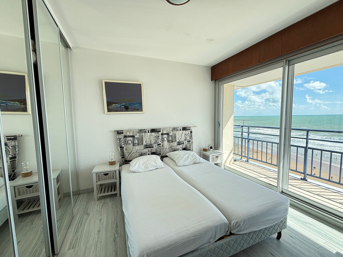 Appartement 2 étoiles face mer avec garage - Les Sables-d'Olonne - Photo 14