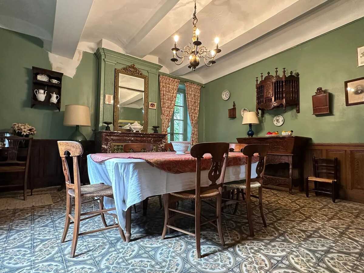 Villa historique à Berrias-et-Casteljau, 350 m² avec piscine privée - Photo 3