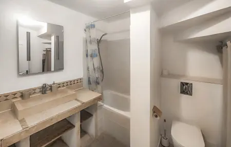 Maison en pierre avec piscine chauffée à Roquebrun : photo 37
