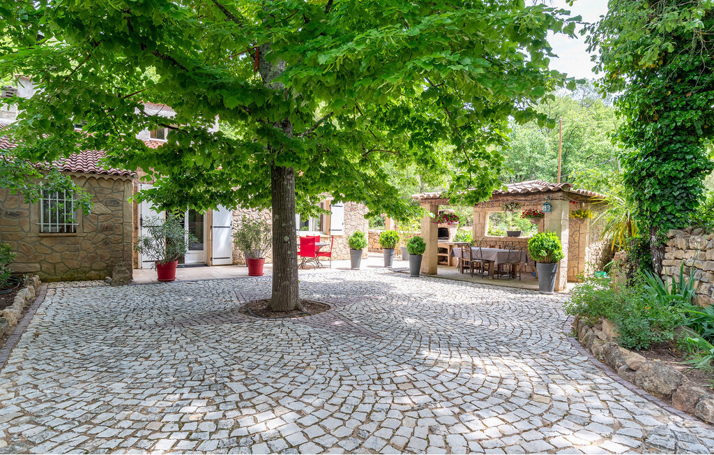 Maison provençale avec piscine au Val - Photo 13