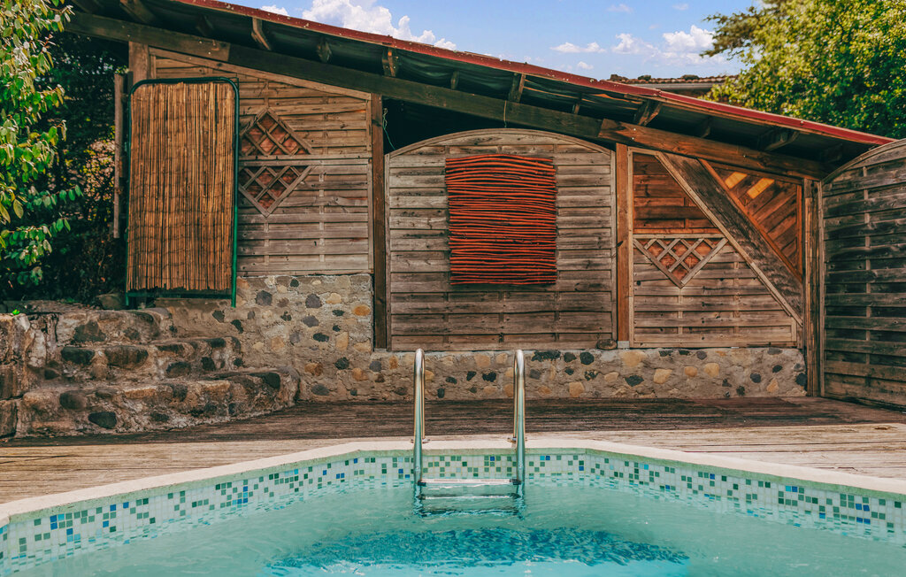 Maison jumelée avec piscine privée à Saint-Germain - Photo 4