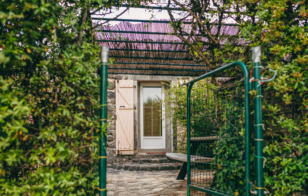 Maison jumelée avec piscine privée à Saint-Germain - Photo 5