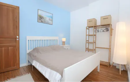 Maison bretonne en pierre, vue mer à Saint-Benoît-des-Ondes : photo 18