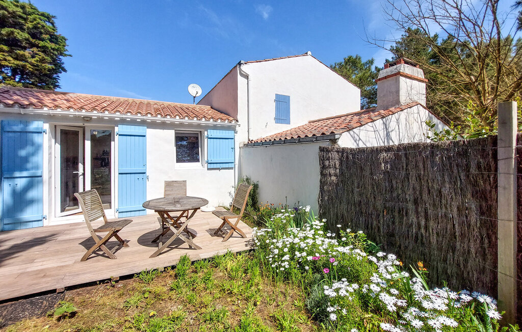 Maison romantique L'Épine, 100 m de la plage - Photo 1