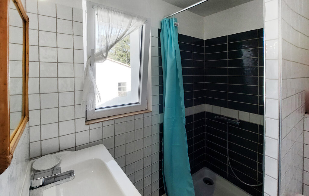 Maison romantique L'Épine, 100 m de la plage - Photo 15