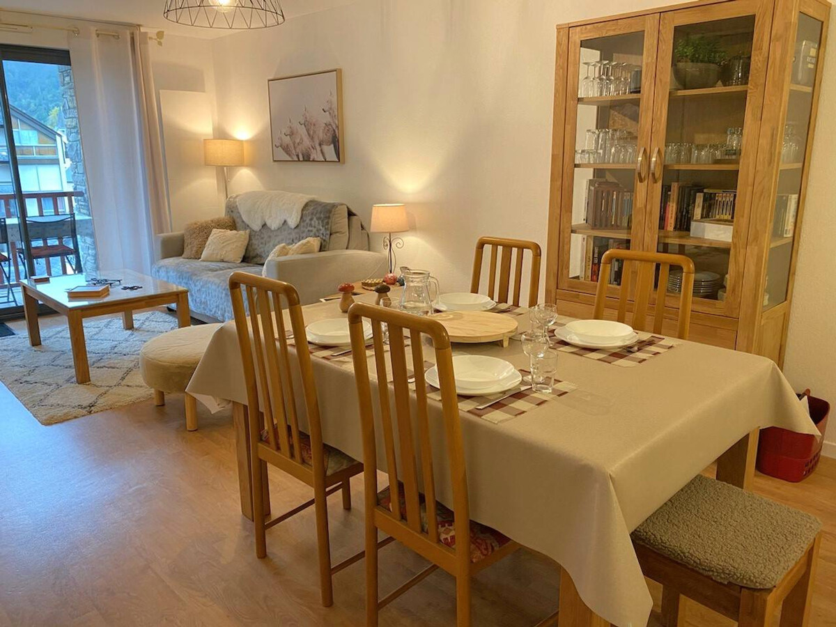 T2 cabine 4 pers, balcon ouest, parking – Saint-Lary-Soulan - Photo 2
