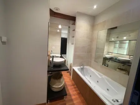 Appartement moderne centre-ville Épinal, 2-4 pers : photo 2