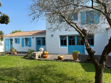 Location maison à Noirmoutier en l'Île, Maison noirmoutrine confortable pour 7 pers avec jardin et parking