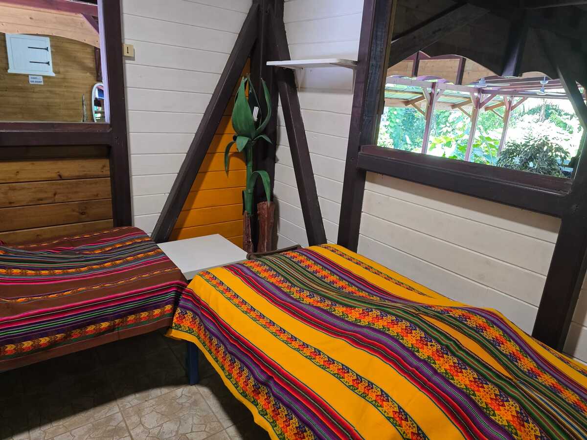 Appartement 5 chambres avec jardin et ruisseau à Goyave - Photo 9