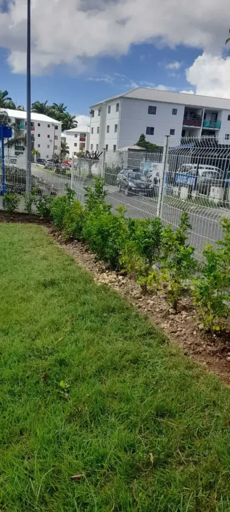 Maison 2 chambres avec jardin privatif et barbecue à Baie-Mahault : photo 21