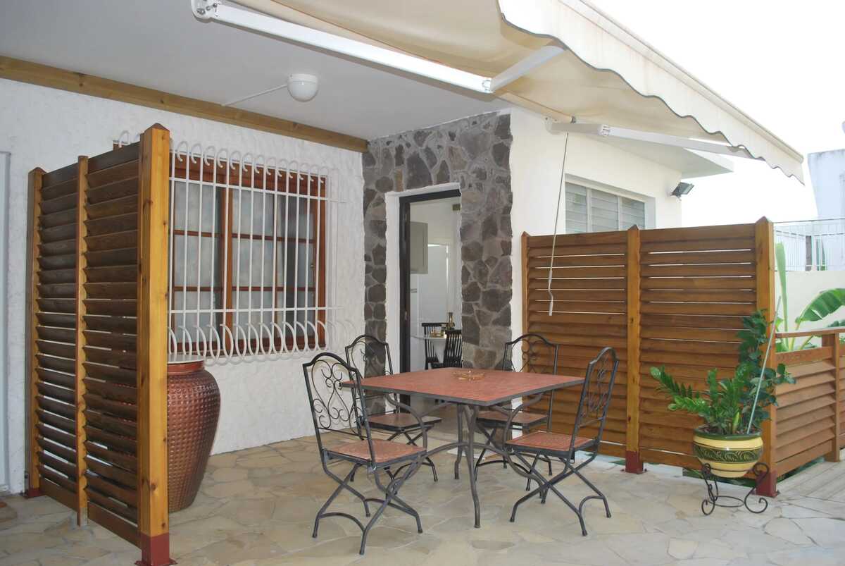 Appartement vue mer à Schoelcher, terrasse et balcon - Photo 2