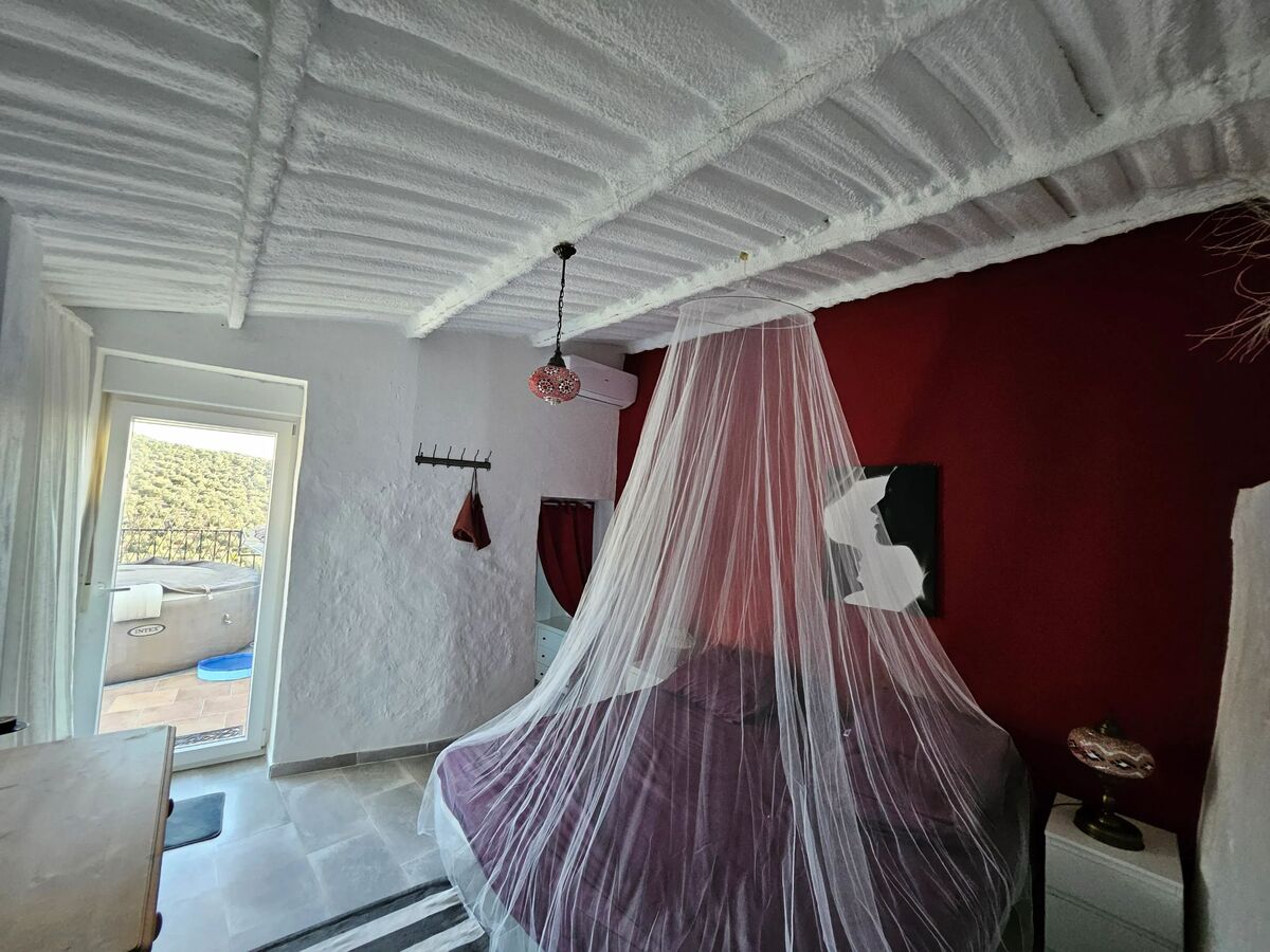 Maison 4 pers. avec piscine & jacuzzi à Villanueva de Algaidas - Photo 4