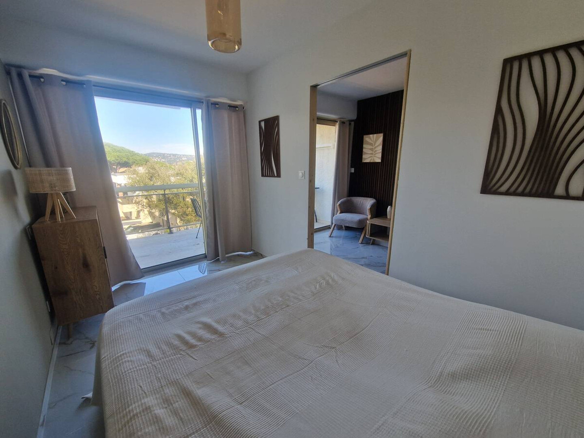 Appartement 2 pers. avec terrasse vue baie à Cavalaire - Photo 10