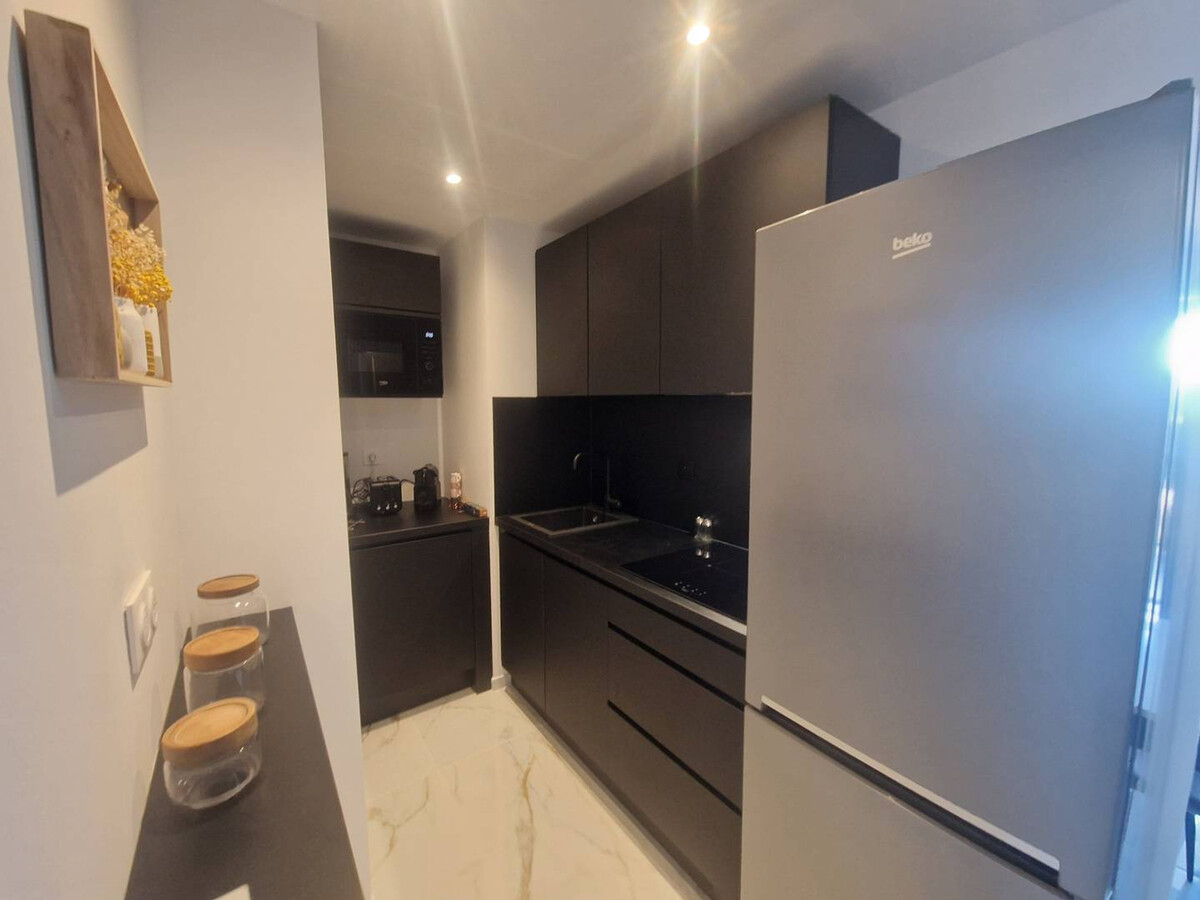 Appartement 2 pers. avec terrasse vue baie à Cavalaire - Photo 12