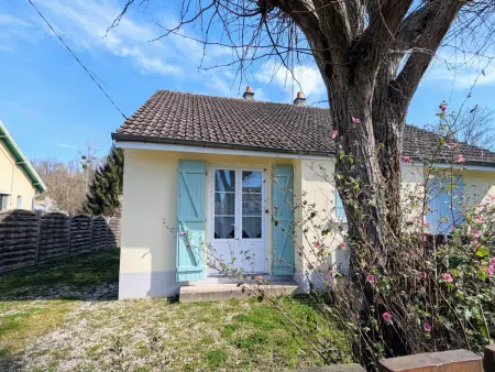 Location gite à Ceaulmont, Gîte au bord de la Creuse avec parking privé à Ceaulmont
