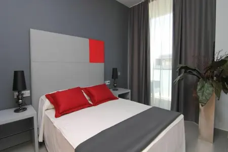 APOLO SUITES RENTALMAR 4/6, Appartement à Costa Dorada près de Plage - Photo 2