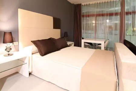 APOLO SUITES RENTALMAR 4/6, Appartement à Costa Dorada près de Plage - Photo 19