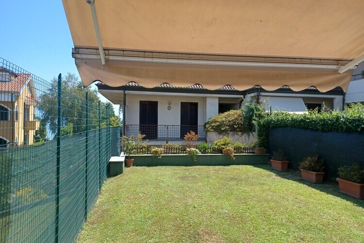 Van Gogh 2, maison lac Majeur avec jardin - Photo 17