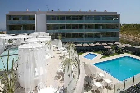 APOLO SUITES RENTALMAR ESTUDIO 4 PAX, Appartement sur la Costa Dorada près Plage - Photo 5