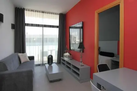 APOLO SUITES RENTALMAR ESTUDIO 4 PAX, Appartement sur la Costa Dorada près Plage - Photo 18