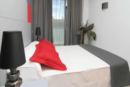 APOLO SUITES RENTALMAR ESTUDIO 4 PAX, Appartement sur la Costa Dorada près Plage - Photo 21