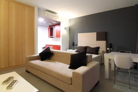APOLO SUITES RENTALMAR ESTUDIO 4 PAX, Appartement sur la Costa Dorada près Plage - Photo 25