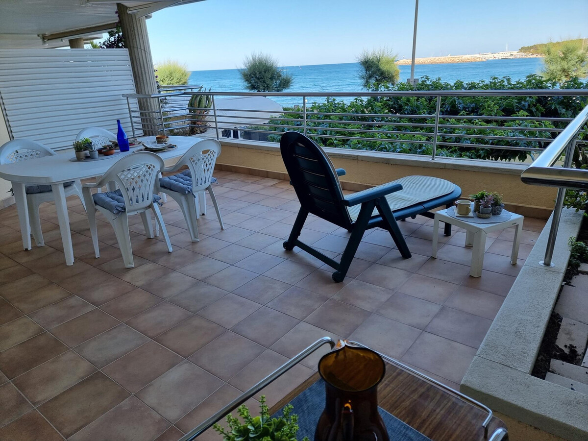 Appartement face à la mer avec terrasse à L'Escala - Photo 21