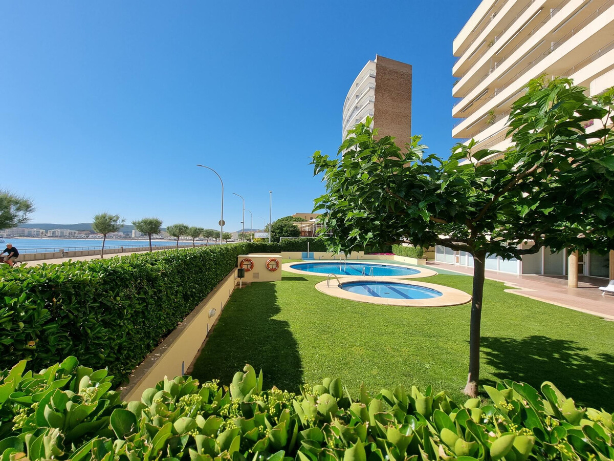 Appartement 2 chambres vue mer et piscine à L'Escala - Photo 3