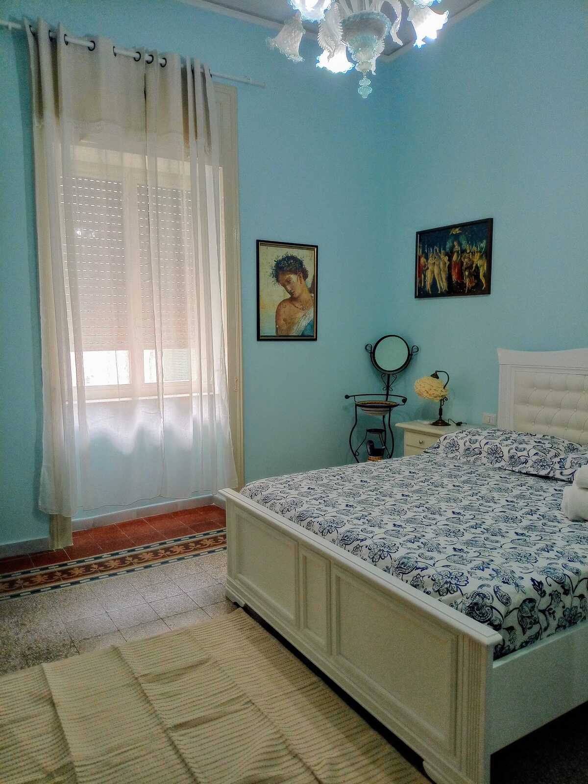 Appartement 2 chambres avec terrasse vue Naples - Photo 8
