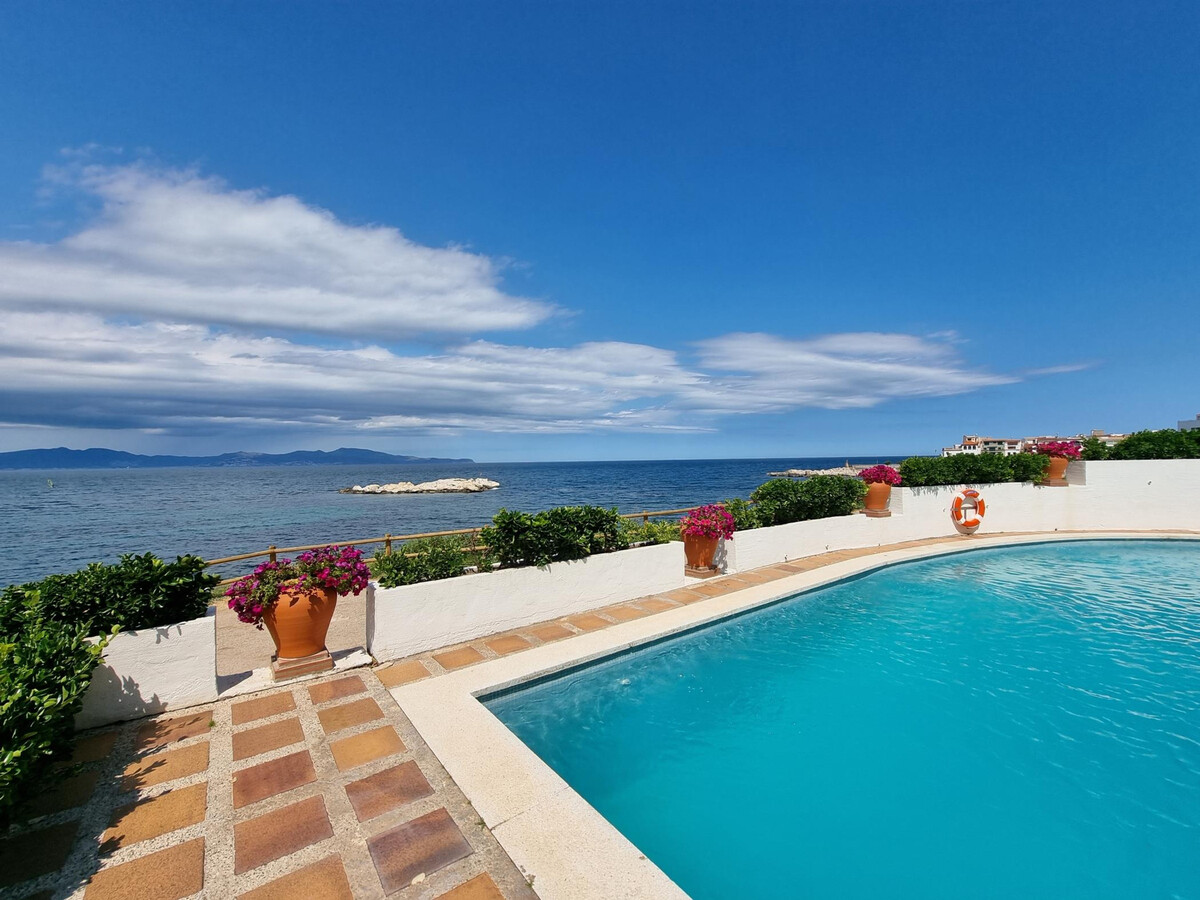 Appartement L'Escala, terrasse piscine face à la mer - Photo 22