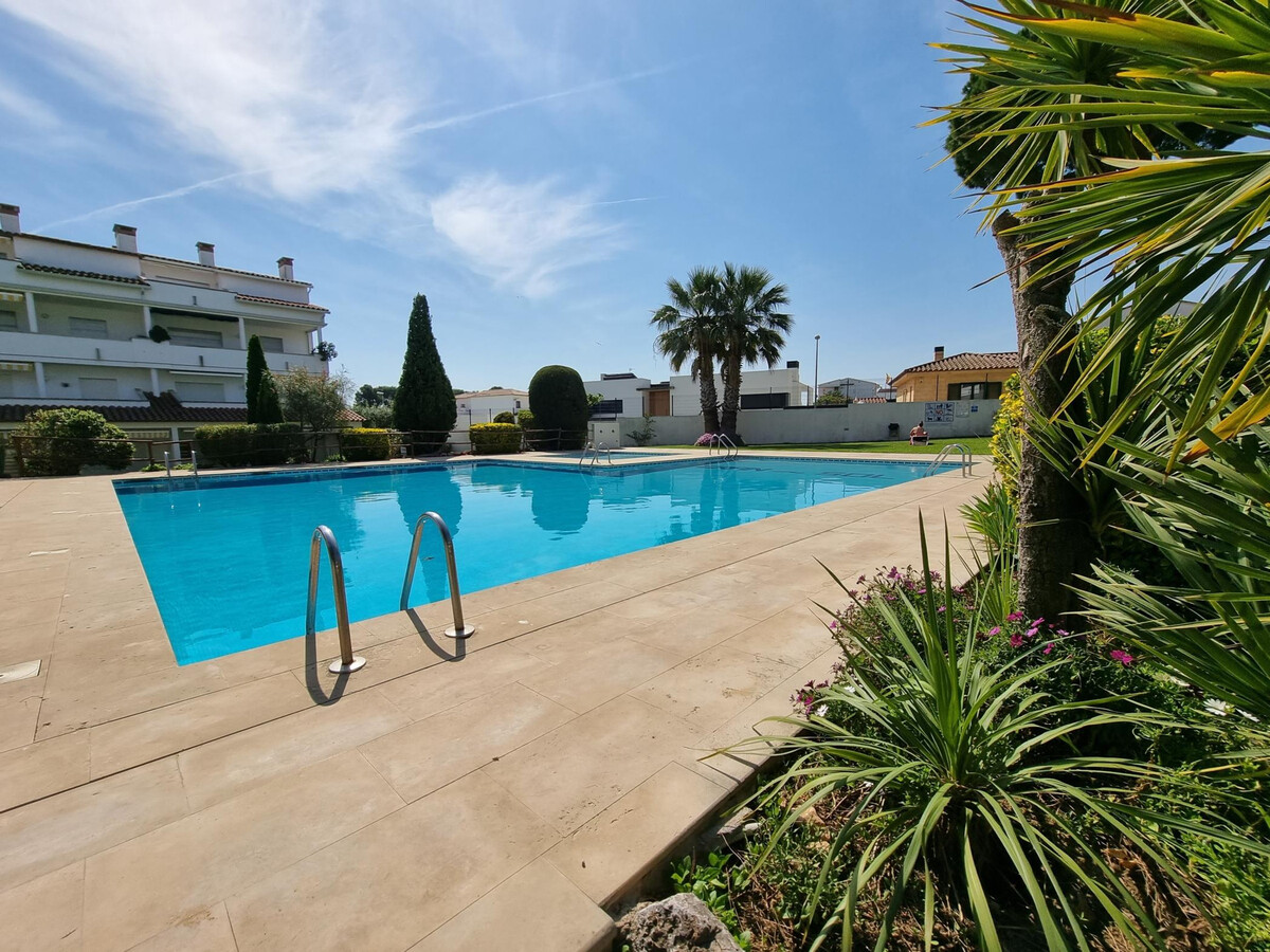 Appartement L'Escala, 400m plage, piscine et terrasse - Photo 2