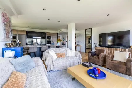 Location appartement à Cannes, Appartement moderne avec vue mer - Climatisé - 2 chambres - 4 personnes - Cannes