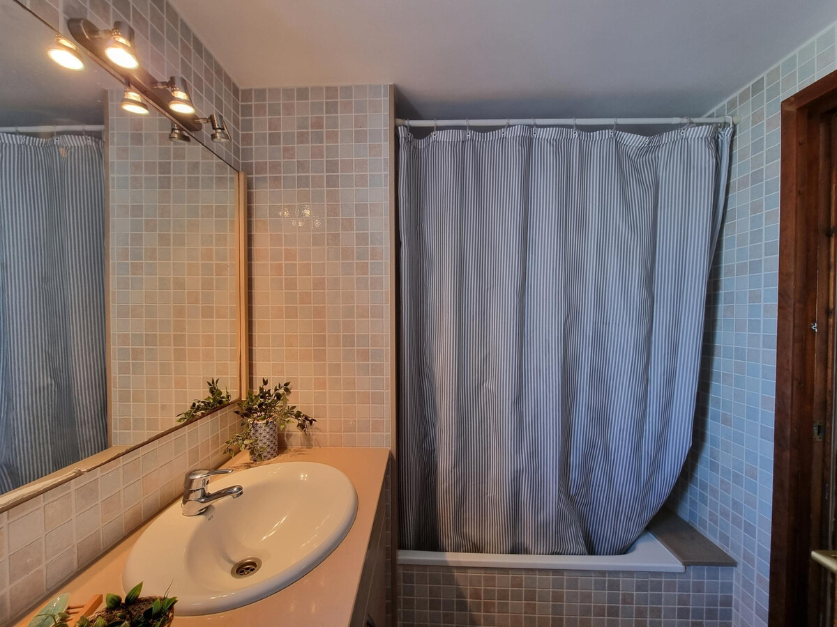 Appartement 2 ch avec terrasse et 3 piscines à L'Escala - Photo 21