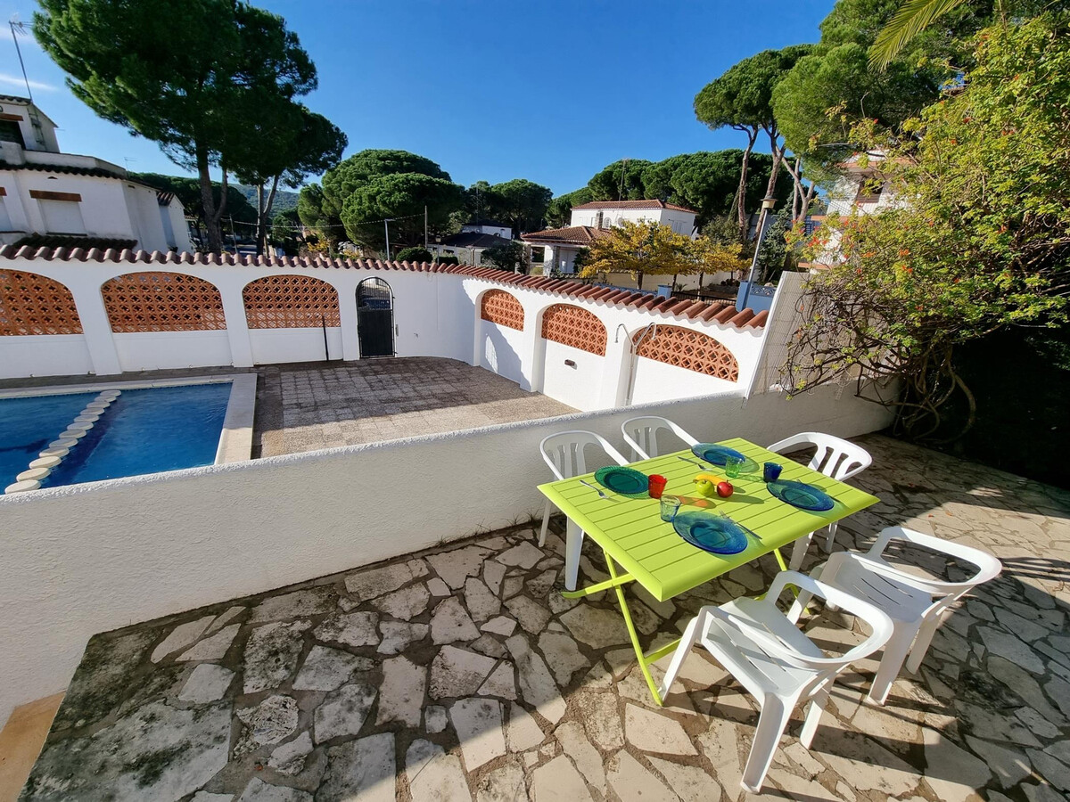 Maison 8 pers. à 400m de la plage, piscine et barbecue - Photo 2
