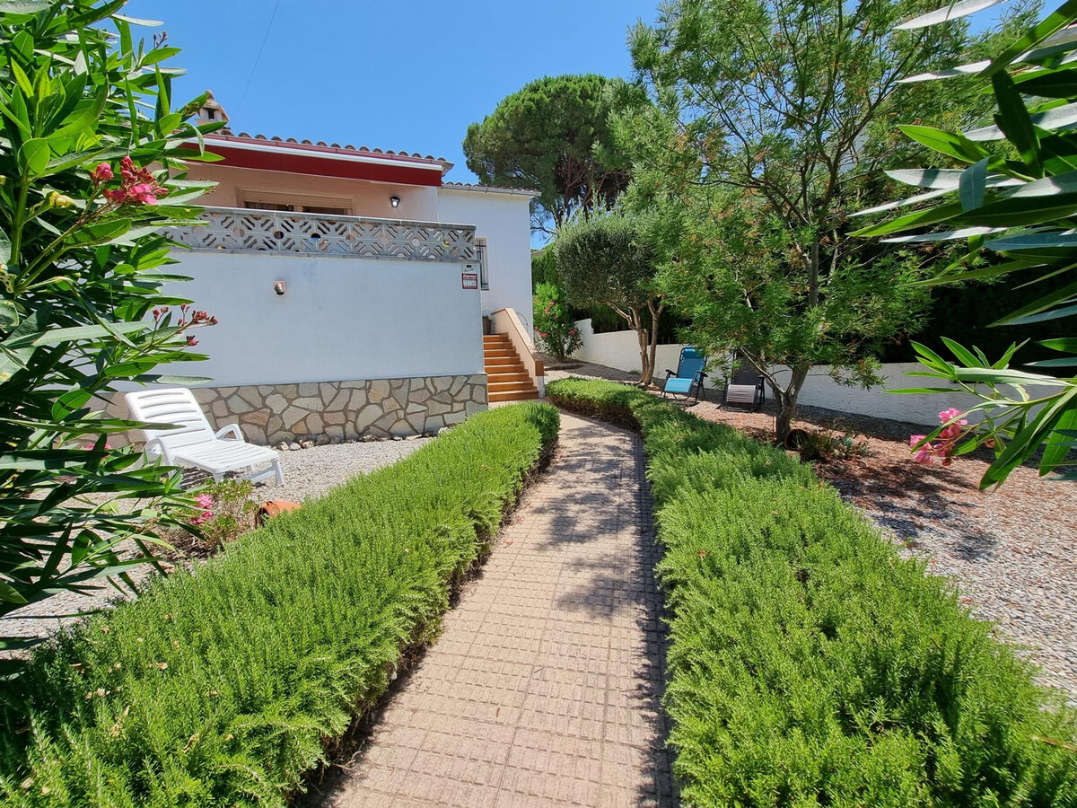 Maison 3 chambres à L'Escala, jardin et terrasse - Photo 1
